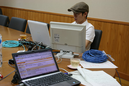 100802_nanakusasama_double-monitor